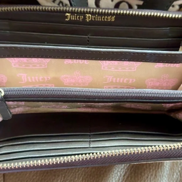 Juicy Couture - Picture 7 of 7